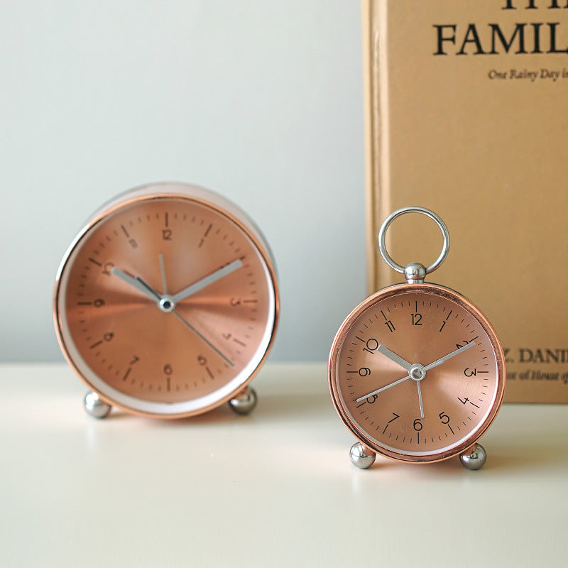 Simple and Modern Clocks for Your Home