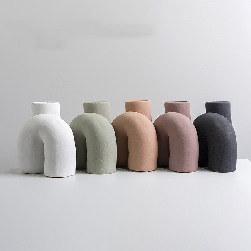 Modern Wabi-Sabi Ceramic Vase – N-Shaped Ornaments