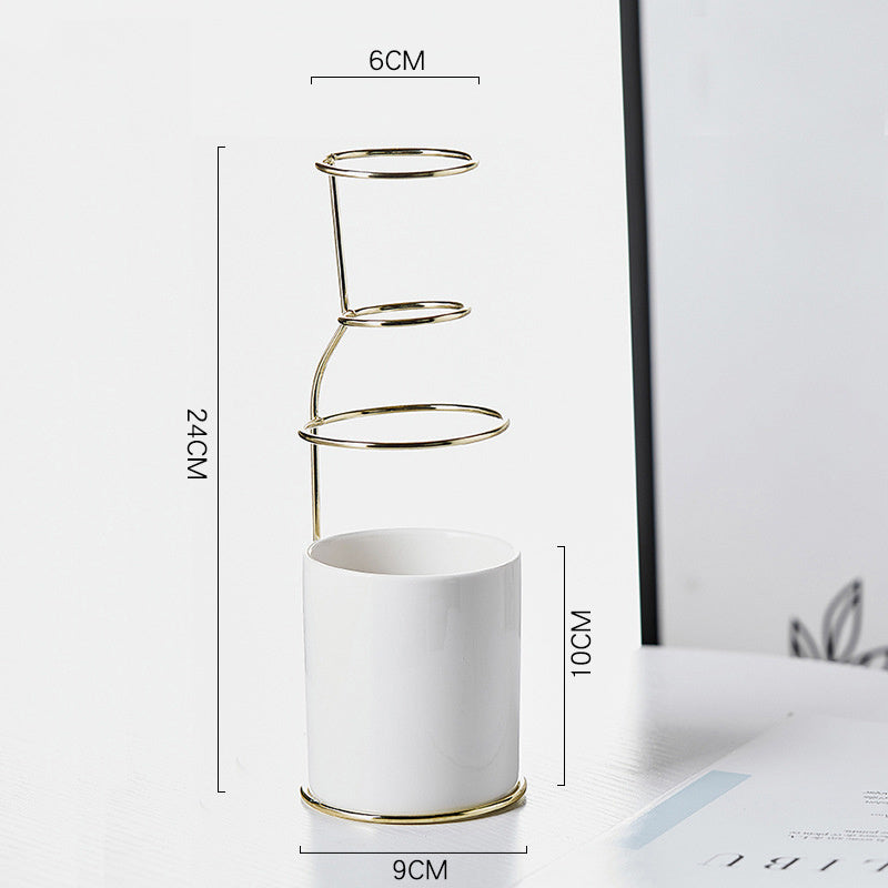 Gold Minimalist Vase