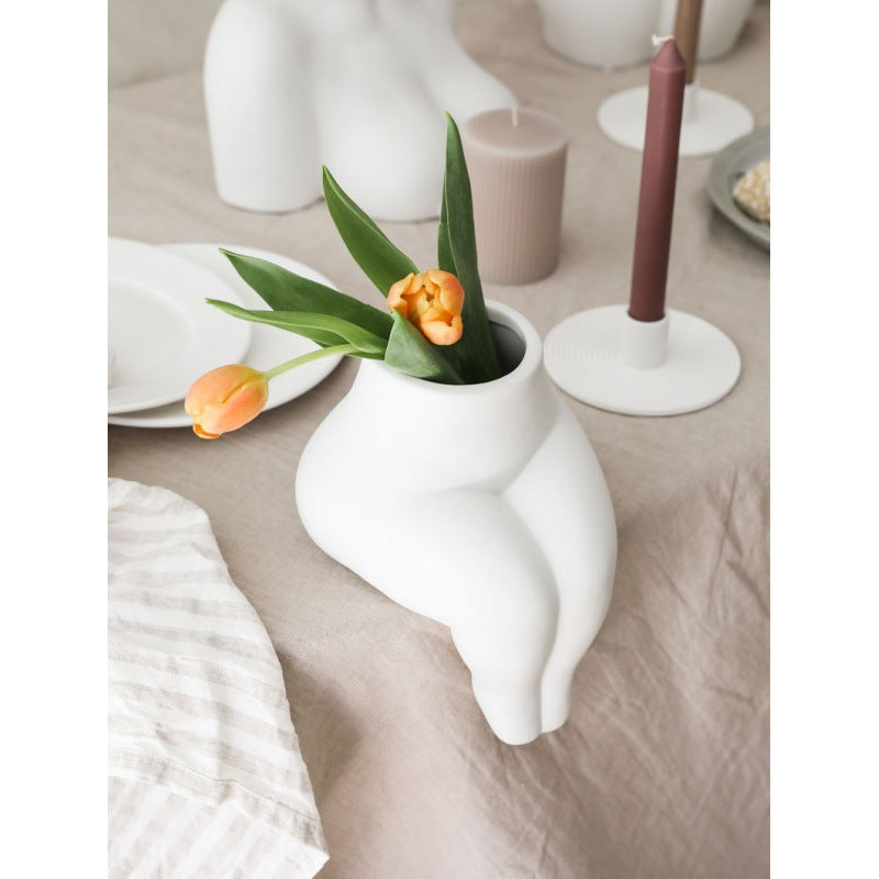 Nordic Sensual Ceramic Art Vase