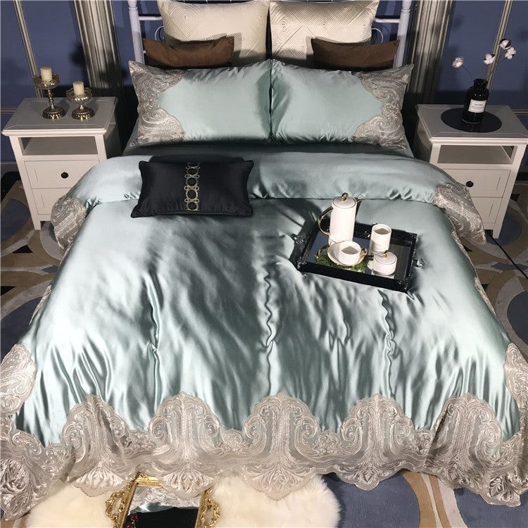 Green Bed Linen