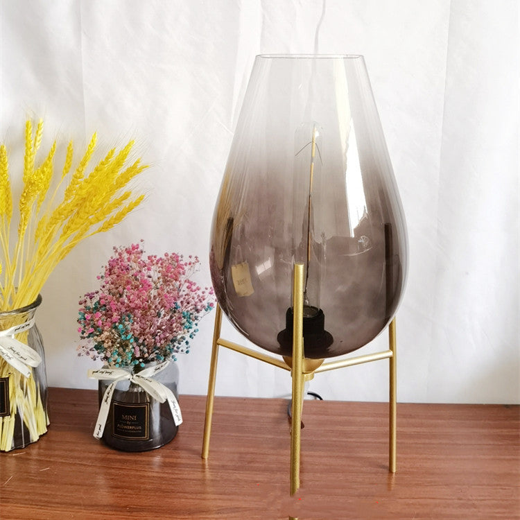 Minimalist Metal Table Lamp