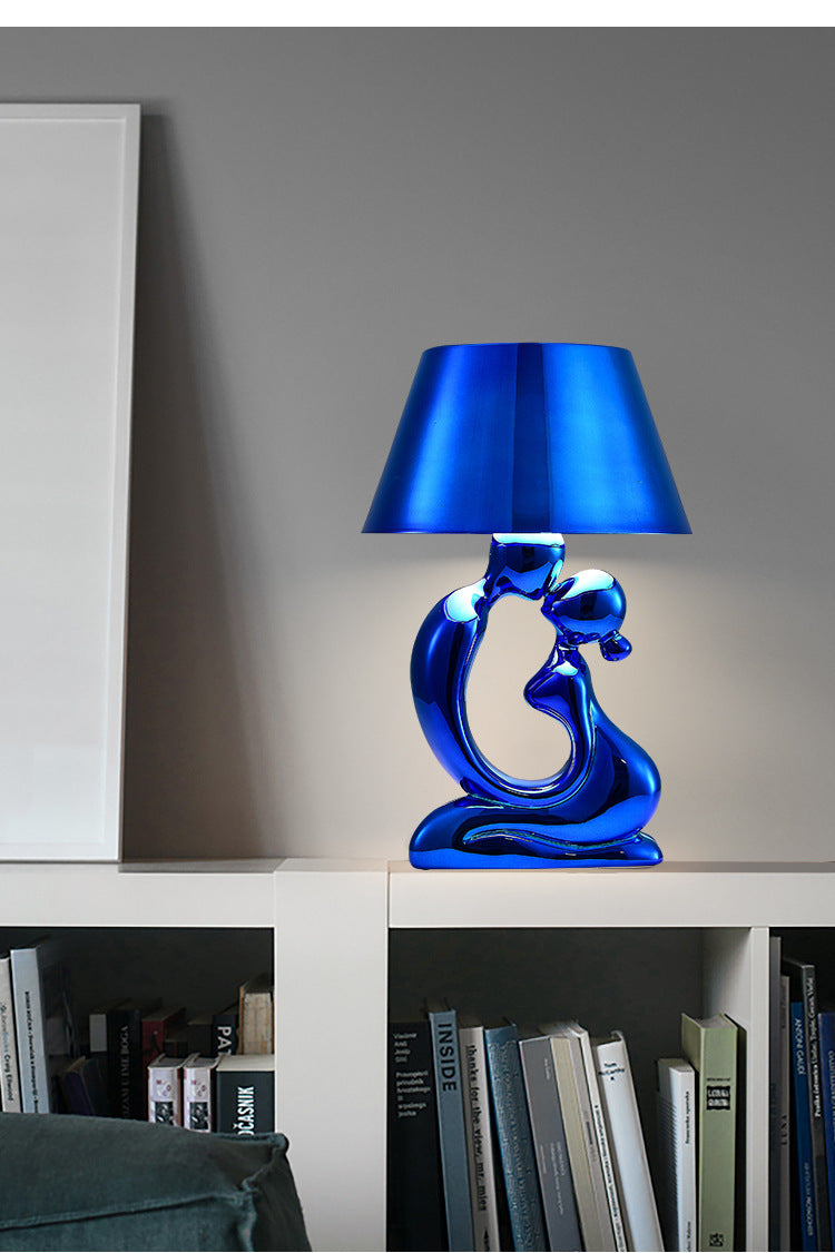 Creative High-looking Table Lamp