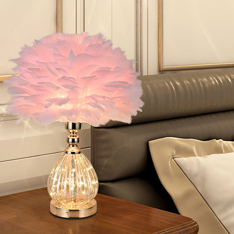 Fashionable And Creative Feather Lamp
