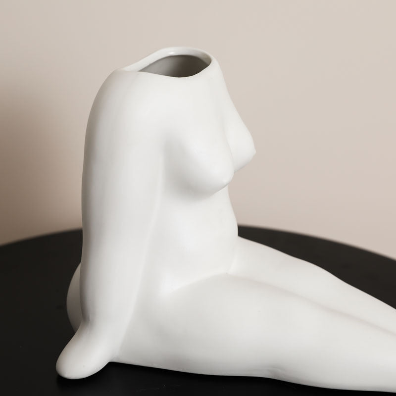 Nordic Sensual Ceramic Art Vase