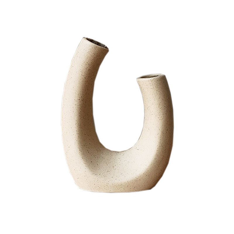 Sleek Nordic Ceramic Vase - Curved Lines