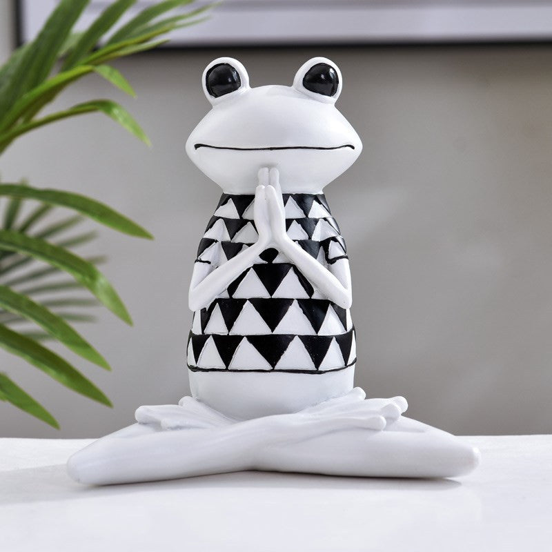 Yoga Frogs: Elegant Resin Statues of Meditating Amphibians for Home and Office Decor