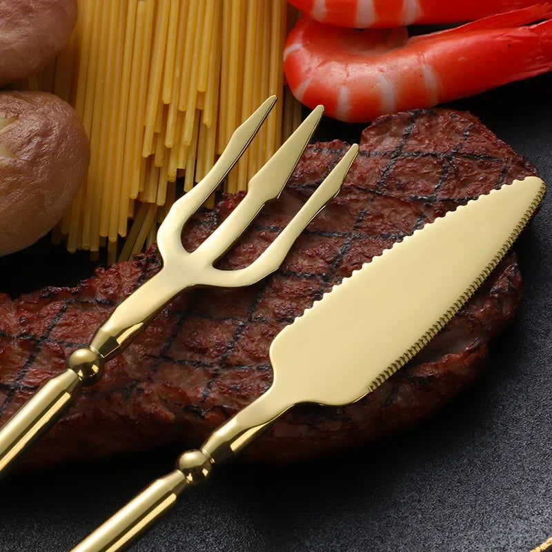 Stylish Trident-Shaped Cutlery