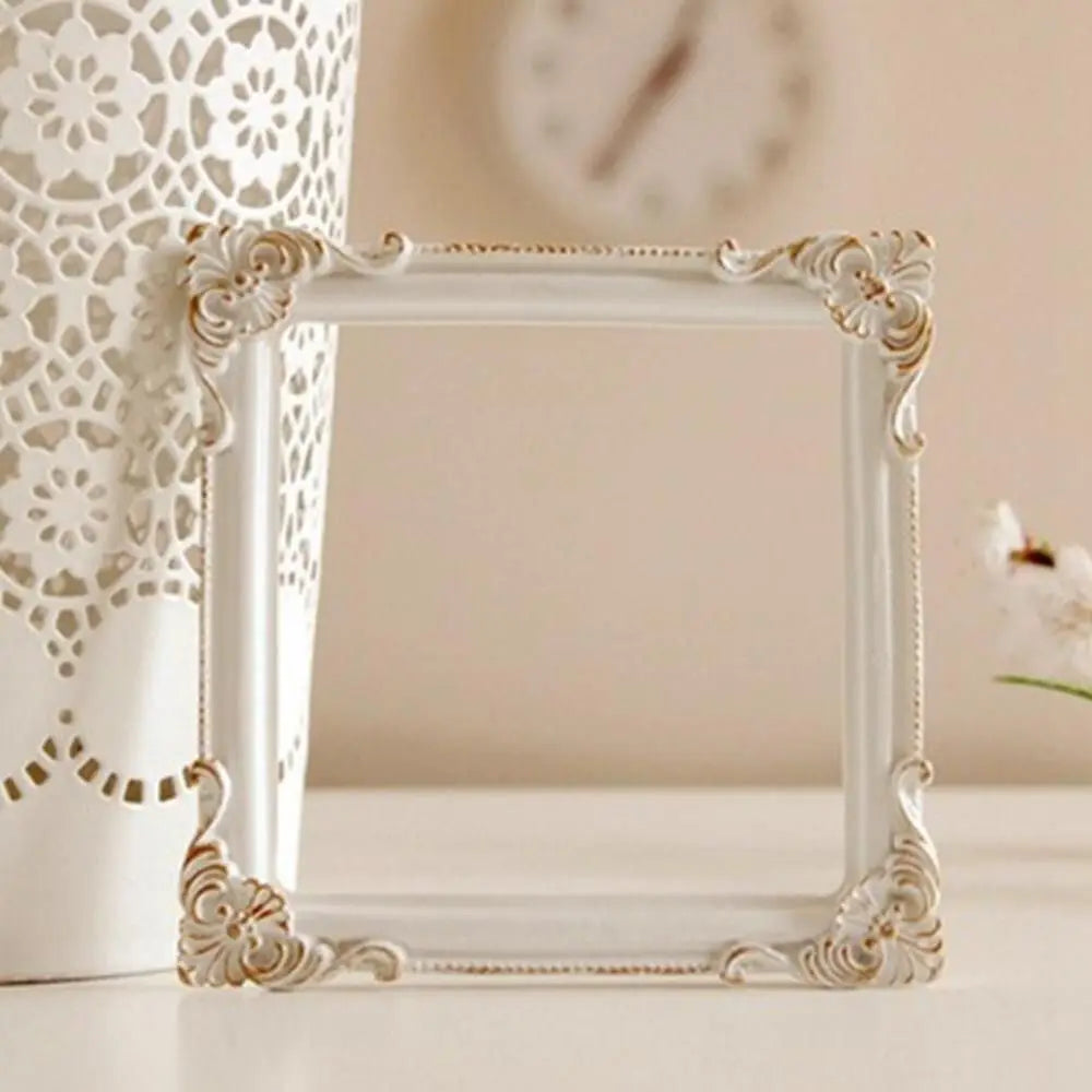 Retro Resin Photo Frame