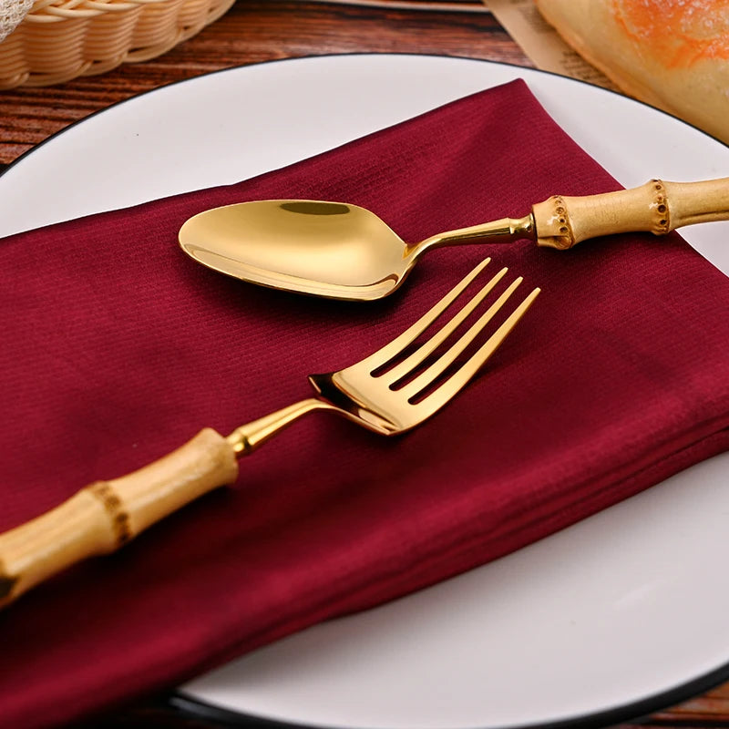 Charming Cutlery Set with a Bamboo Handle