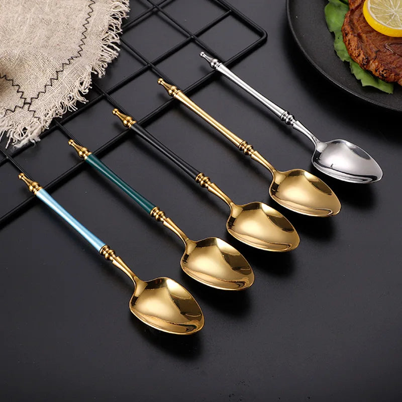 Aristocratic European-Style Cutlery