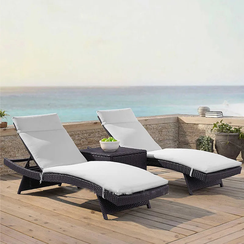 Modern Rattan Sunbed