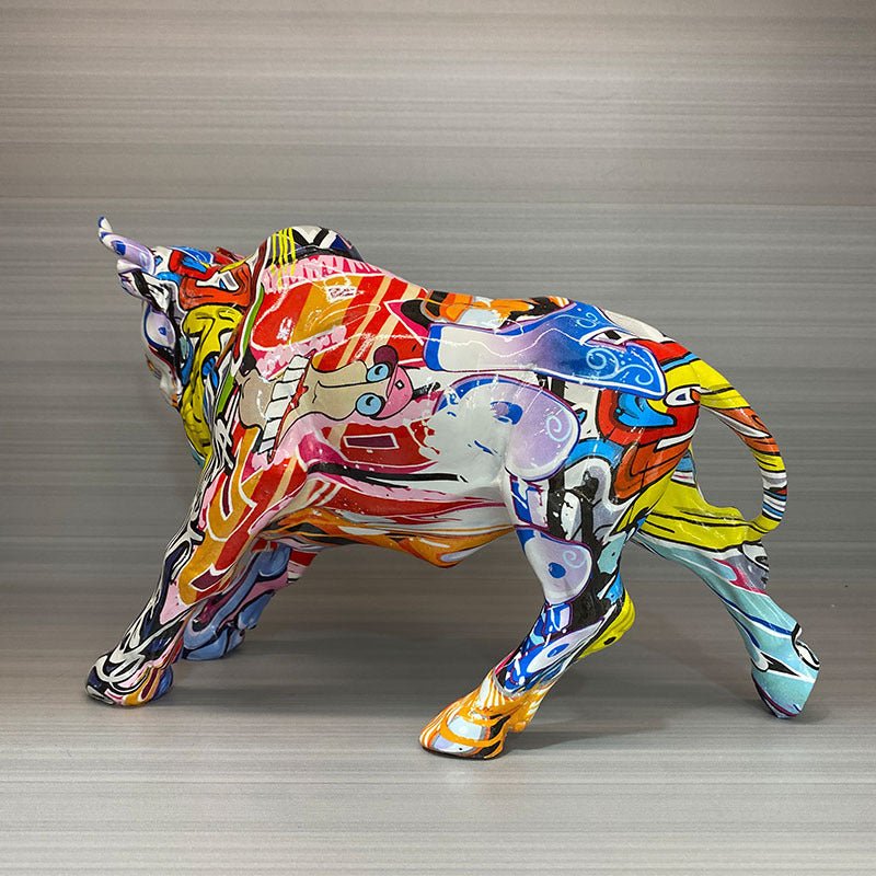 Artistic Bulls: Resin Animal Sculptures - Max&Mark Home Decor