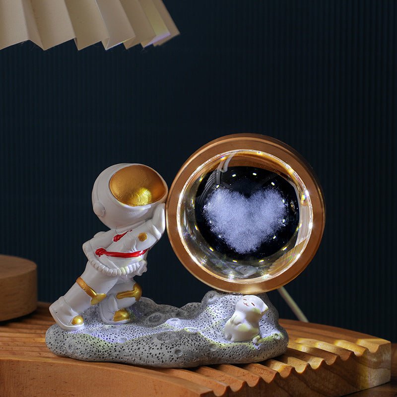 Astronaut Crystal Ball - Max&Mark Home Decor