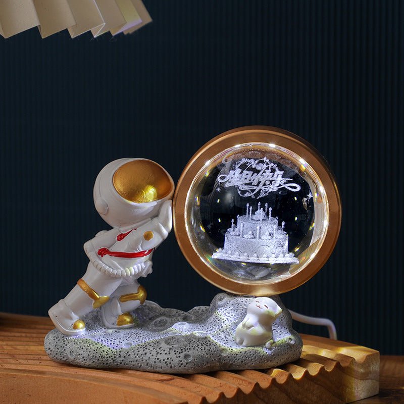 Astronaut Crystal Ball - Max&Mark Home Decor
