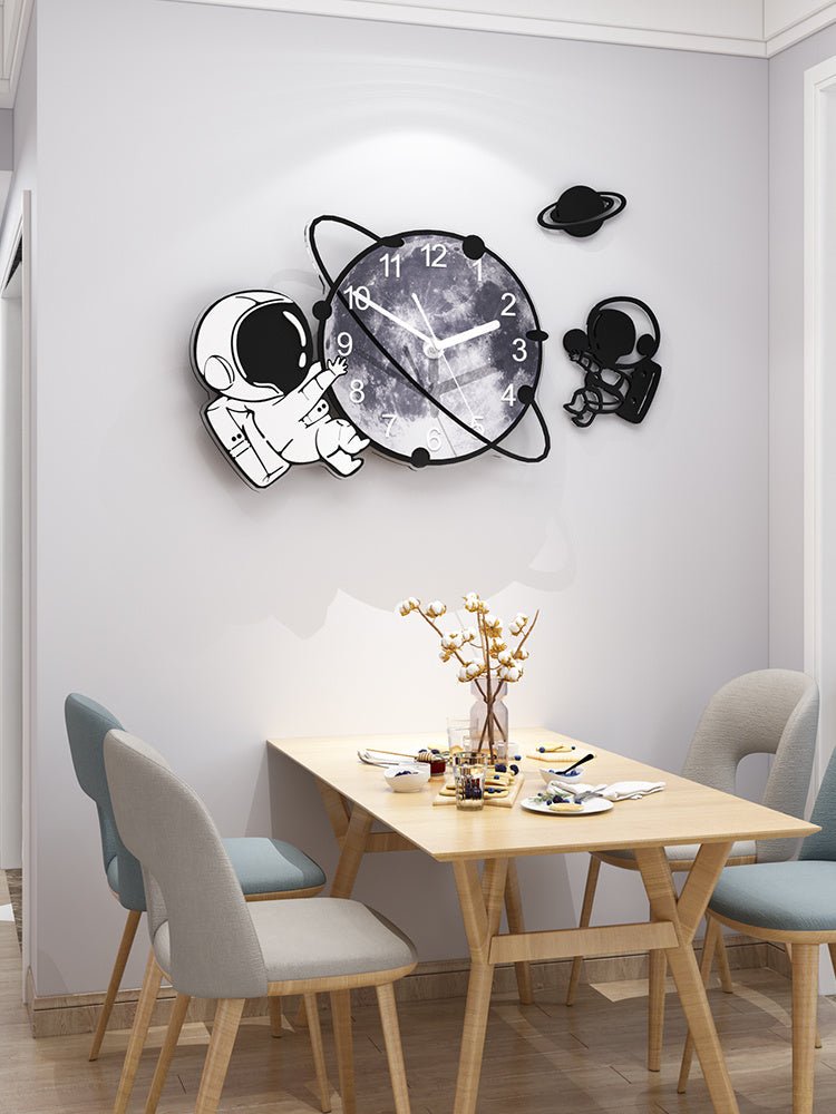 Astronaut Wall Clock - Max&Mark Home Decor