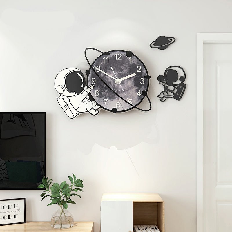 Astronaut Wall Clock - Max&Mark Home Decor