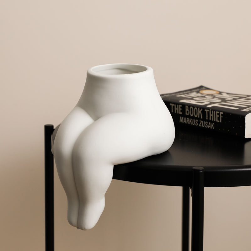 Nordic Sensual Ceramic Art Vase