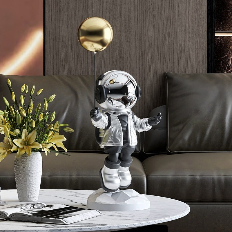 Light Luxury Astronaut Ornament Collection