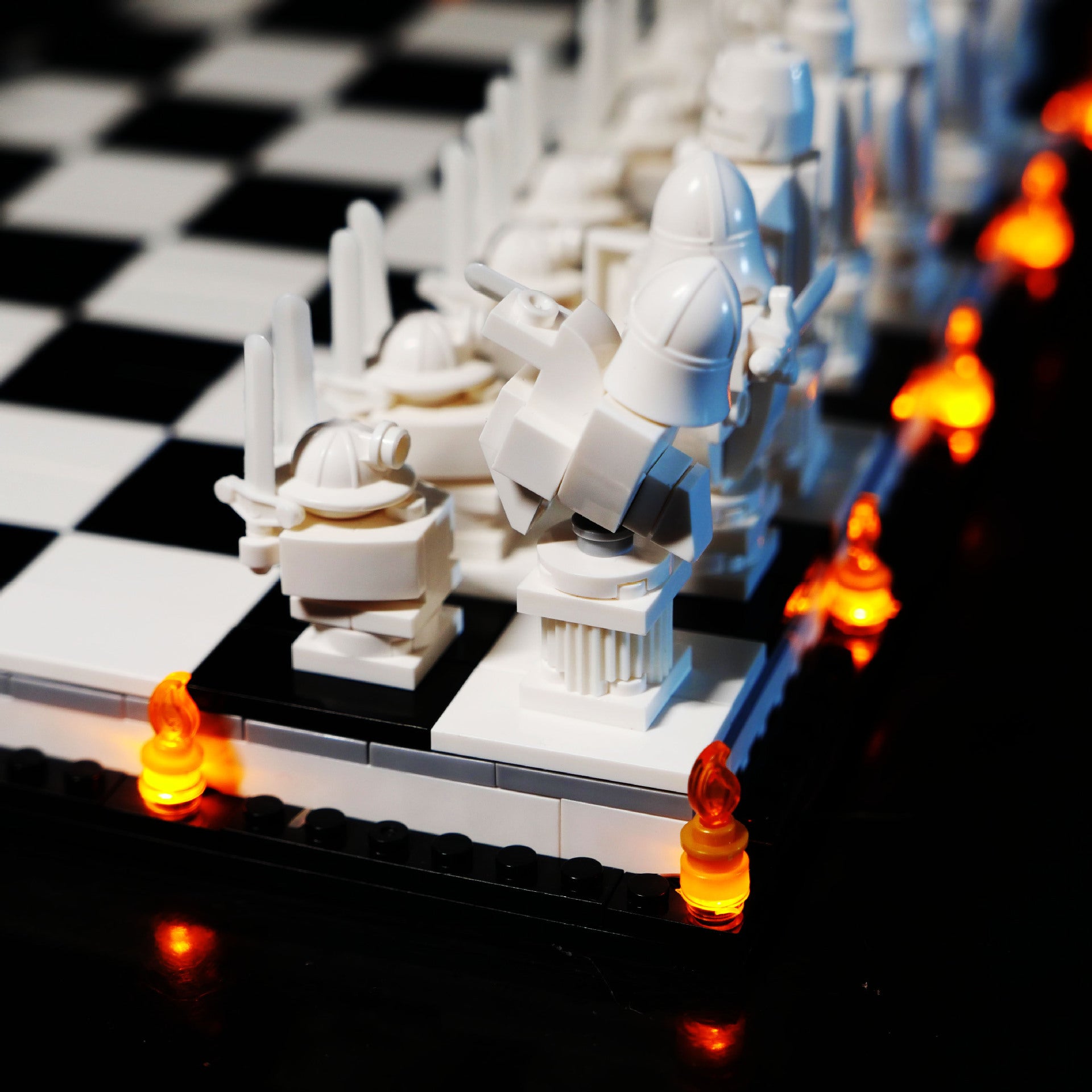 Illuminated Chess Set with Learning Functionality