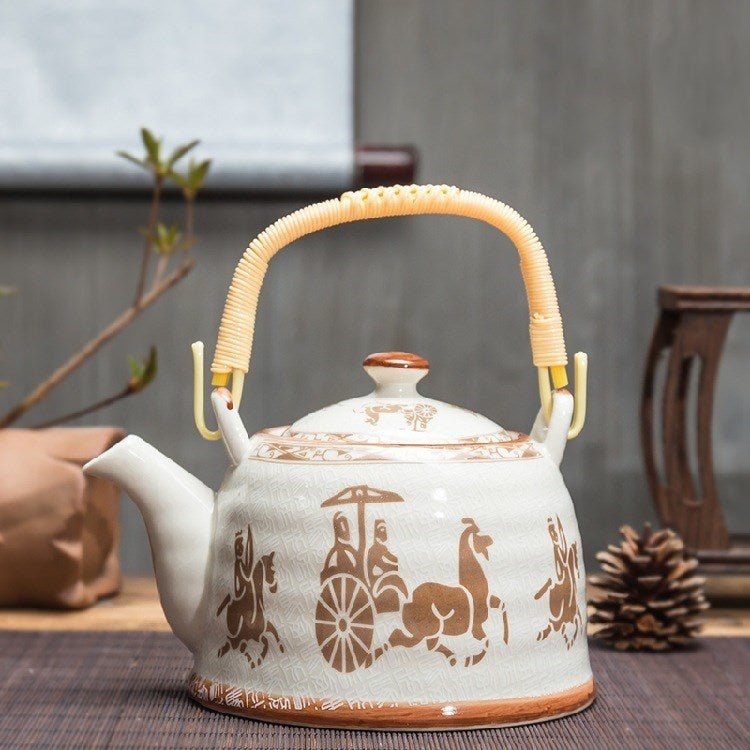 Ceramic Teapot With Strainer And Large Handle - Max&Mark Home Decor