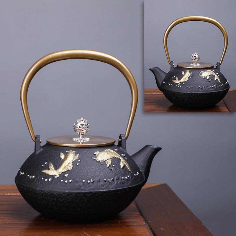 Teapot with Сomfortable Handle