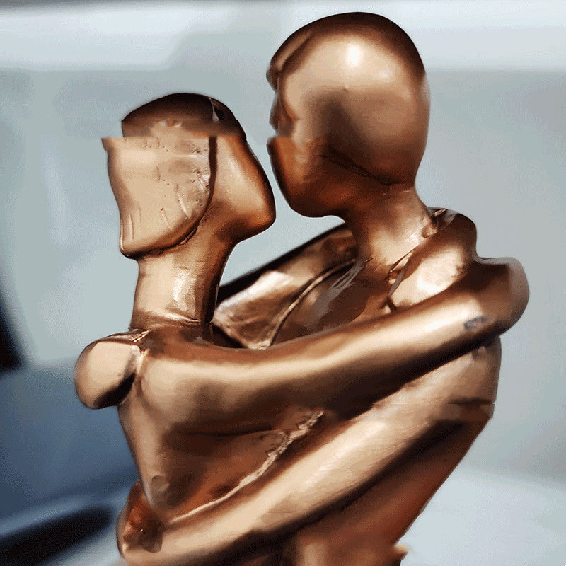 Romantic Embrace: European Style Lovers Resin Sculpture