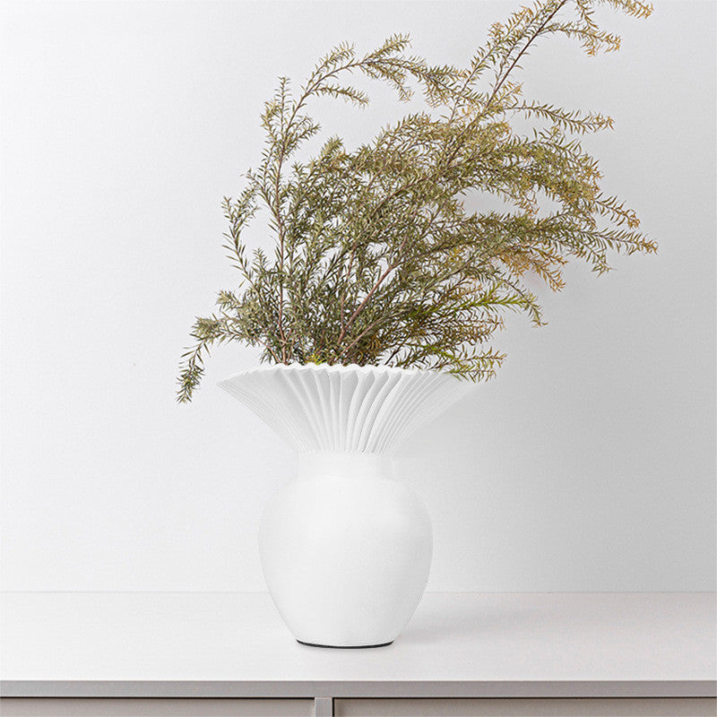 Minimalist Creative Resin Vase