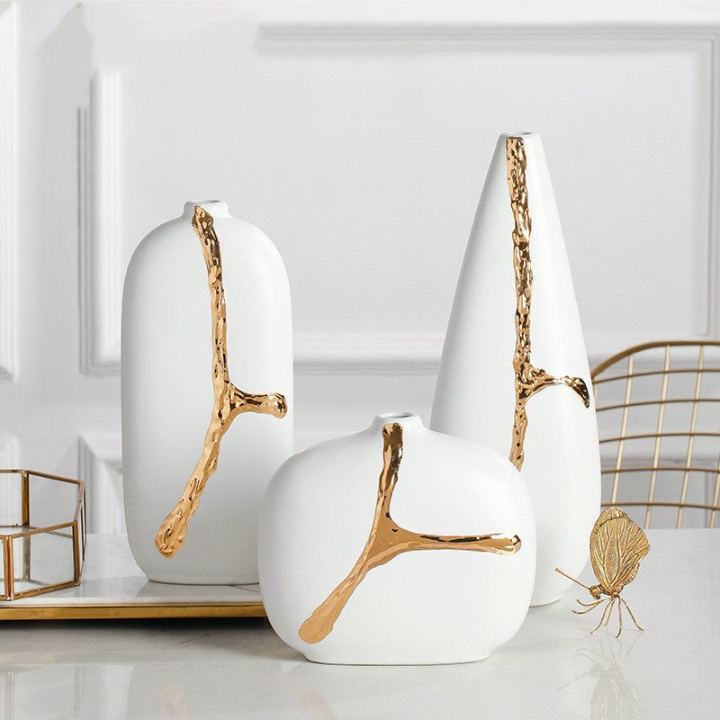 Elegance in Bloom: Gold - Infused Monochrome Glaze Vase Collection - Max&Mark Home Decor