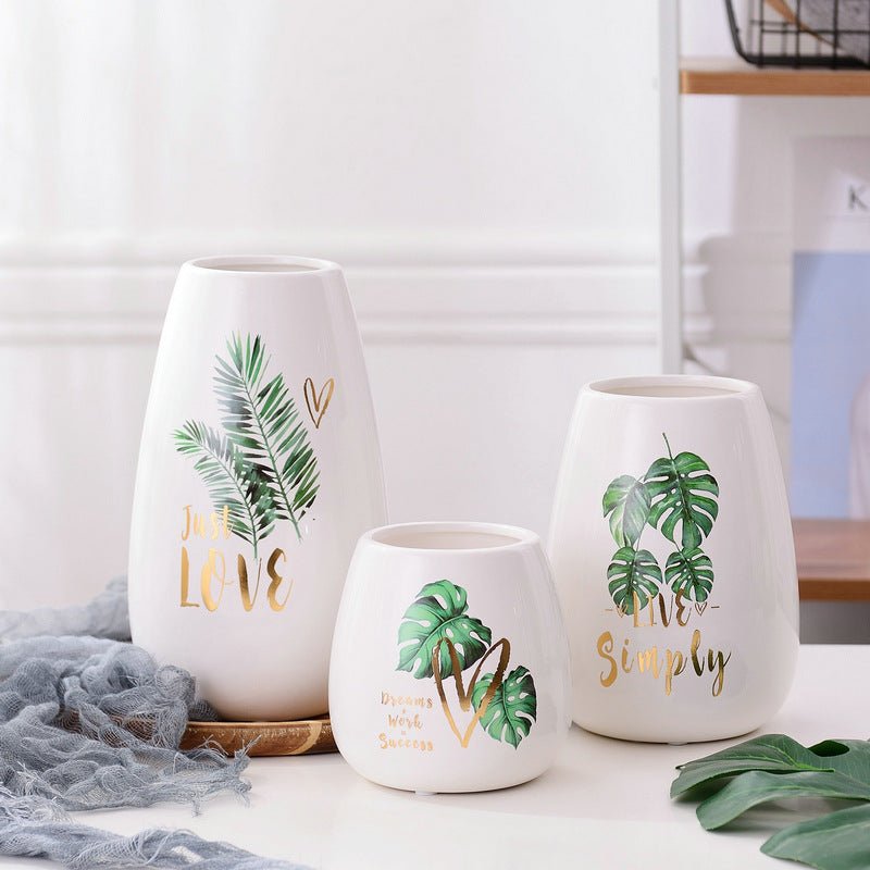Elegance in Nature: White Porcelain Vase with Turtle Back Leaf Pattern - Max&Mark Home Decor