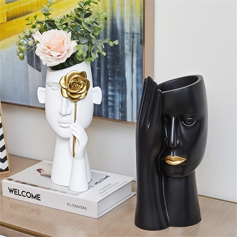 Elegance Resin Vase - Max&Mark Home Decor