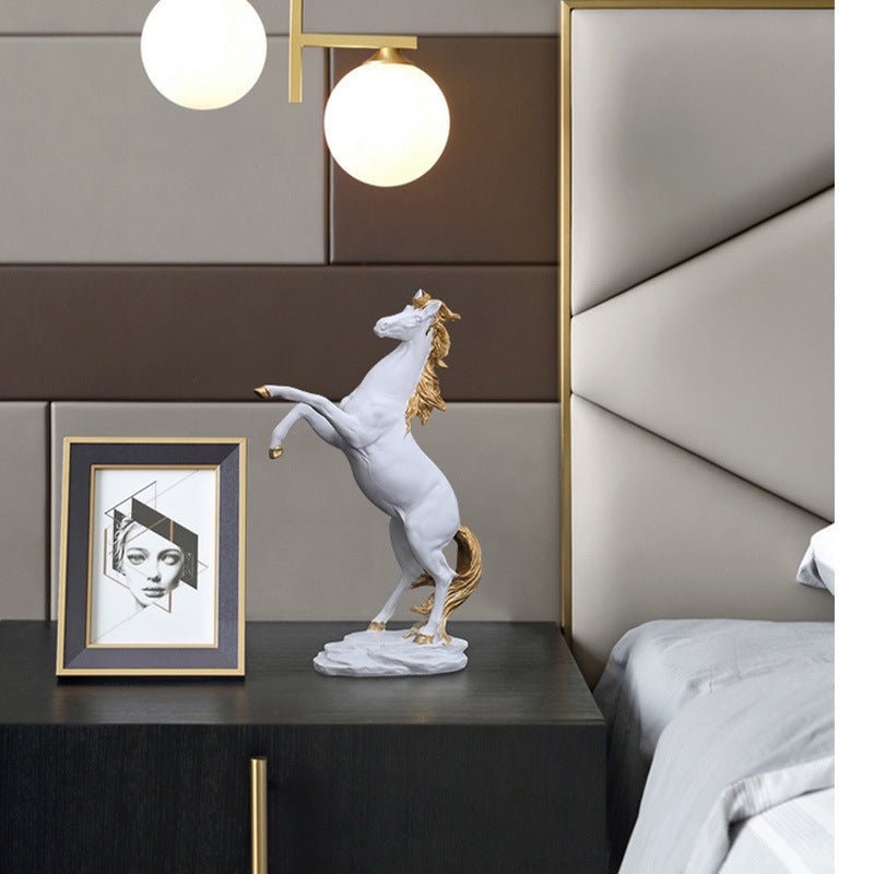 Elegant Equine Sculpture - Modern Minimalist Home Decoration - Max&Mark Home Decor
