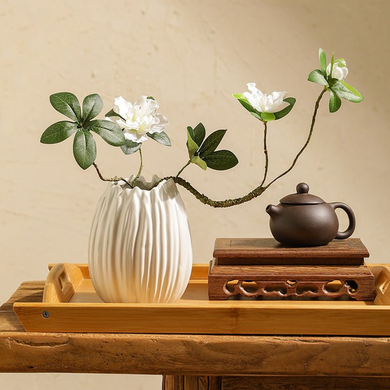Elegant European Ceramic Vase - A Touch of Grace and Style - Max&Mark Home Decor
