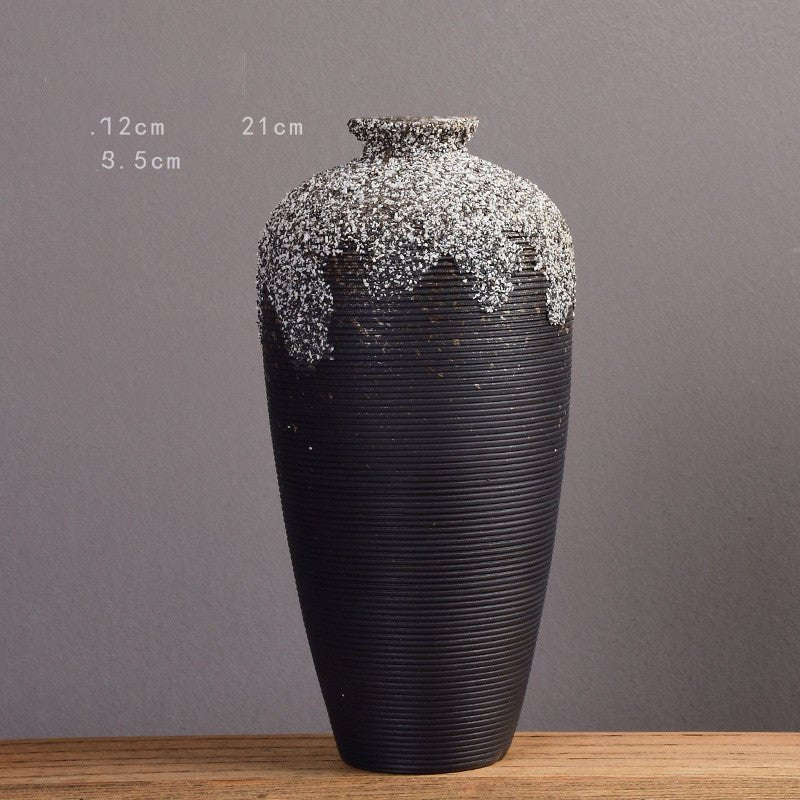 Elegant Handcrafted Ceramic Vase - A Unique Touch for Any Living Space - Max&Mark Home Decor
