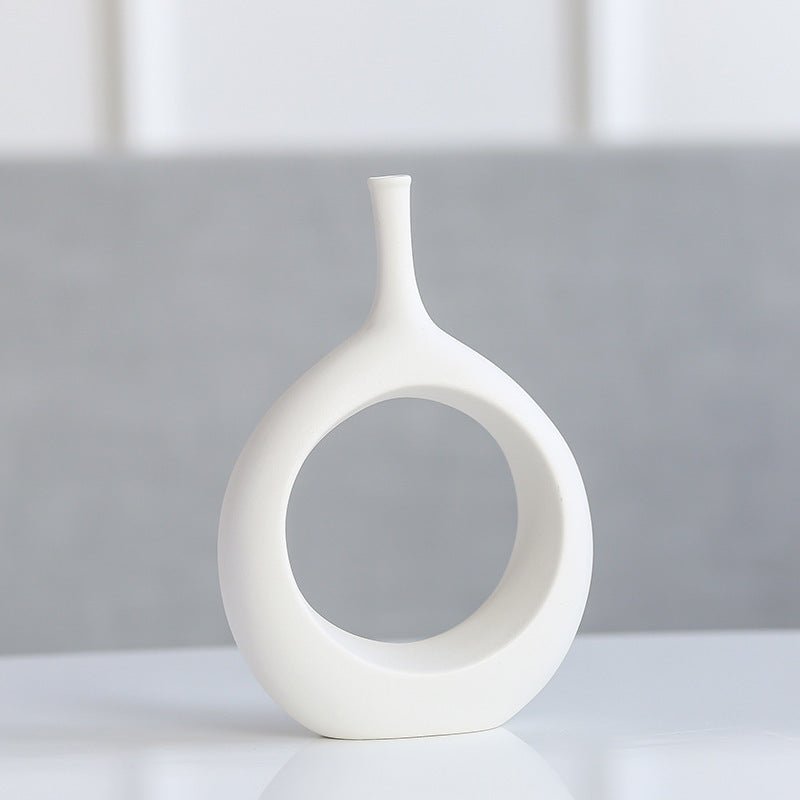 Elegant Minimalist Ceramic Vases - Max&Mark Home Decor