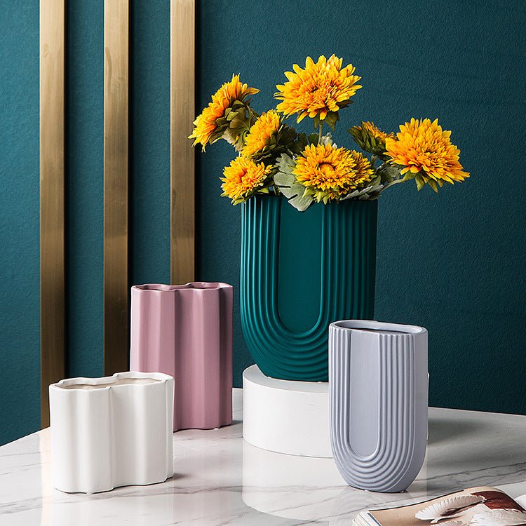 Elegant Modern Ceramic Vase Collection Minimalist Decoration - Max&Mark Home Decor