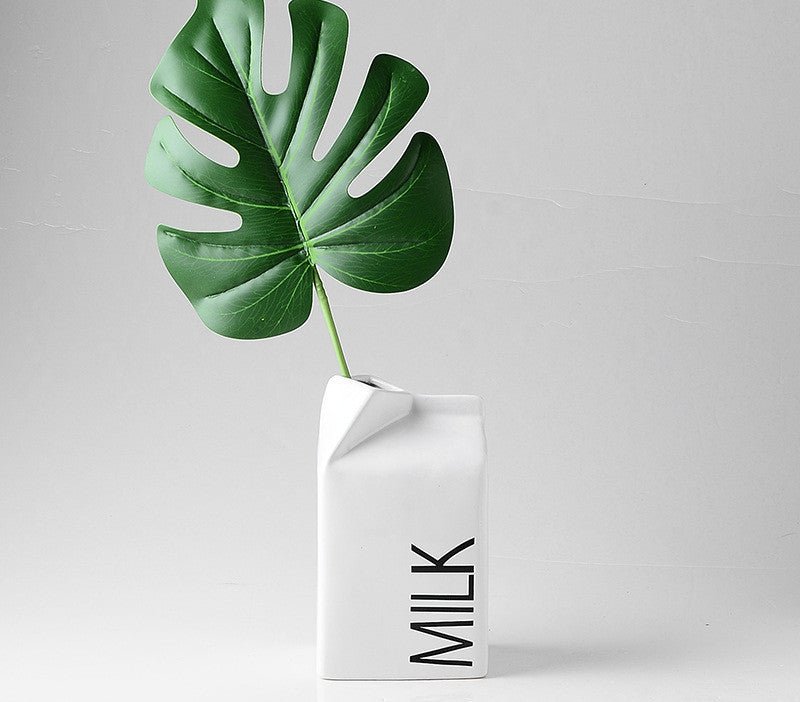 Elegant Nordic Ceramic Vase: Desktop Decor for Dried and Simulated Flowers - Max&Mark Home Decor