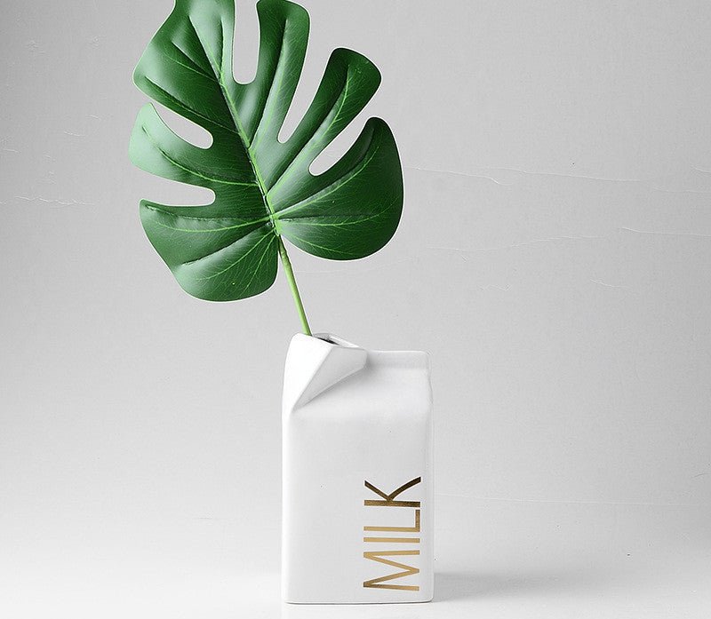 Elegant Nordic Ceramic Vase: Desktop Decor for Dried and Simulated Flowers - Max&Mark Home Decor