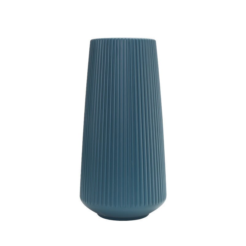 Elegant Ribbed Plastic Vase - Versatile Container for Dry and Wet Floral Arrangements - Max&Mark Home Decor