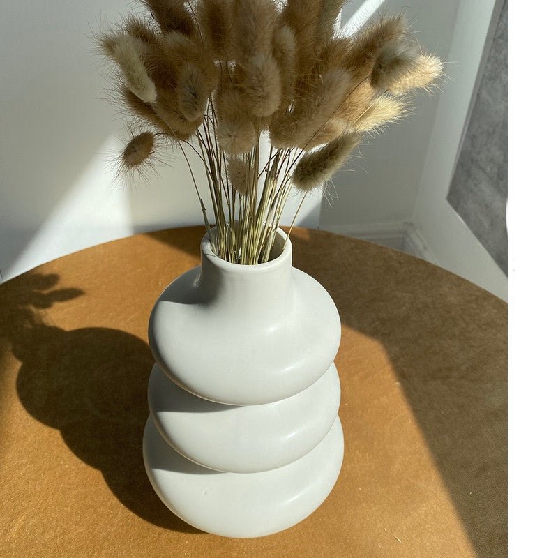 Eternal Embrace Ceramic Vase - Max&Mark Home Decor