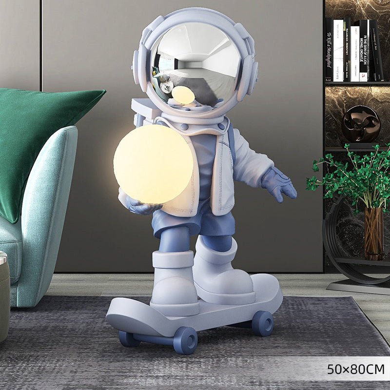 Fashion Simple Spaceman Resin Ornament Collection - Max&Mark Home Decor