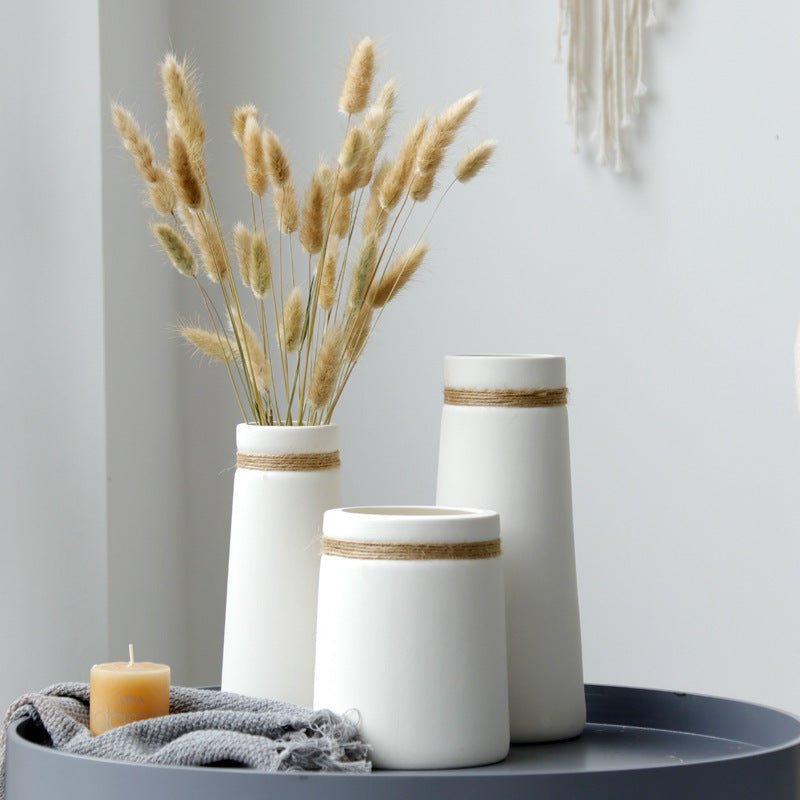 Harmony Matte Porcelain Vase - Max&Mark Home Decor